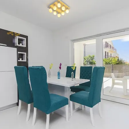 Apartment Royal Vodice Zimmer foto