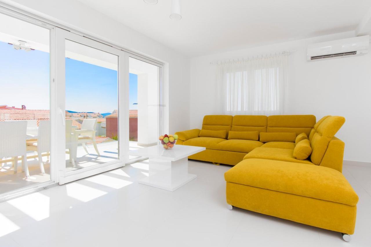 Royal Apartment